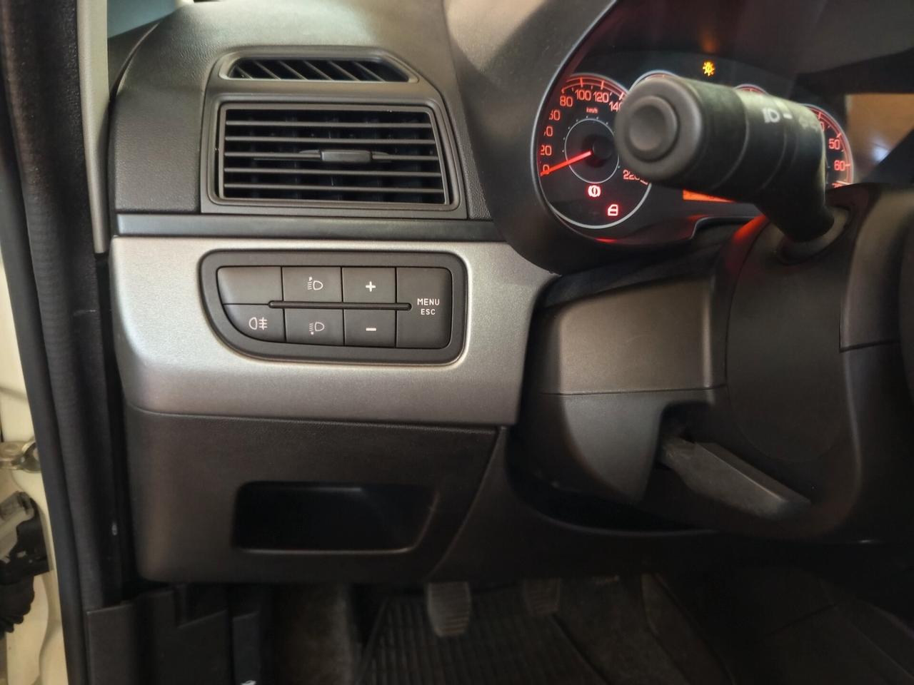 Fiat Grande Punto 1.2 benzina ok neopatentati