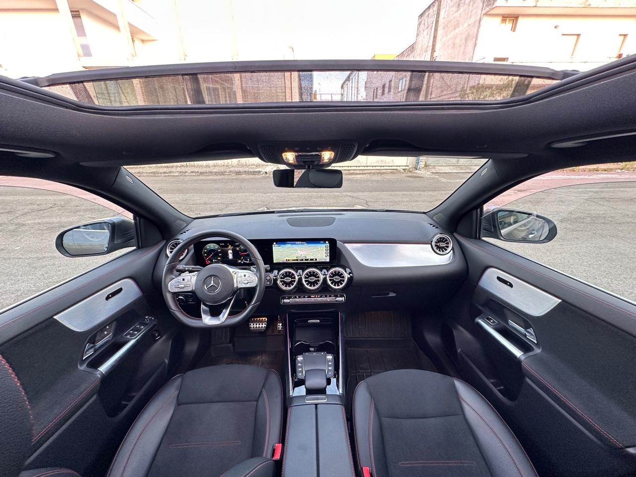 Mercedes-benz GLA 200 AMG PLUS-2022 MULTIBEAM/AMBIENT/19"