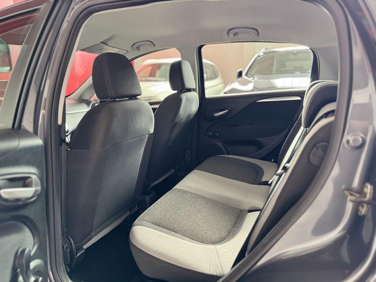 FIAT - Punto - 1.2 8V 5p. Lounge