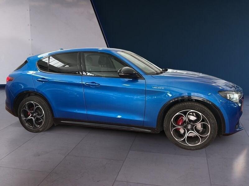 Alfa Romeo Stelvio 2023 2.2 t Veloce Q4 210cv auto