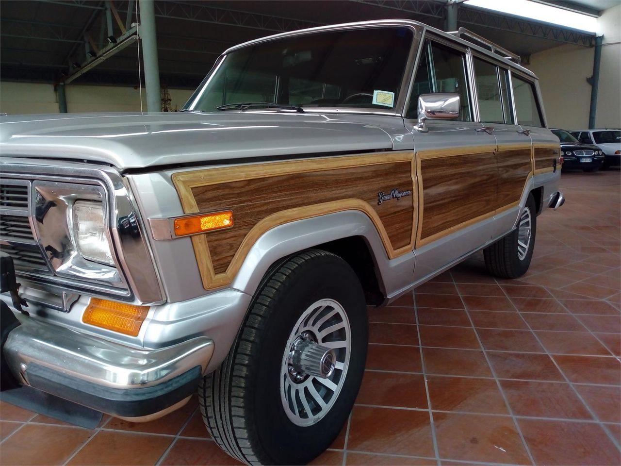 JEEP Jeep Grand Wagoneer 5900 cc