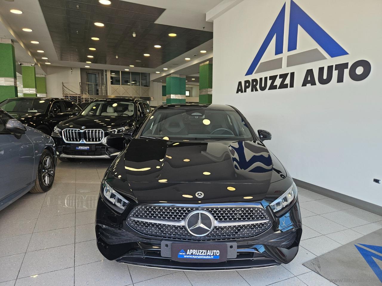 MERCEDES-BENZ A 200 d Automatic Premium Plus AMG Line
