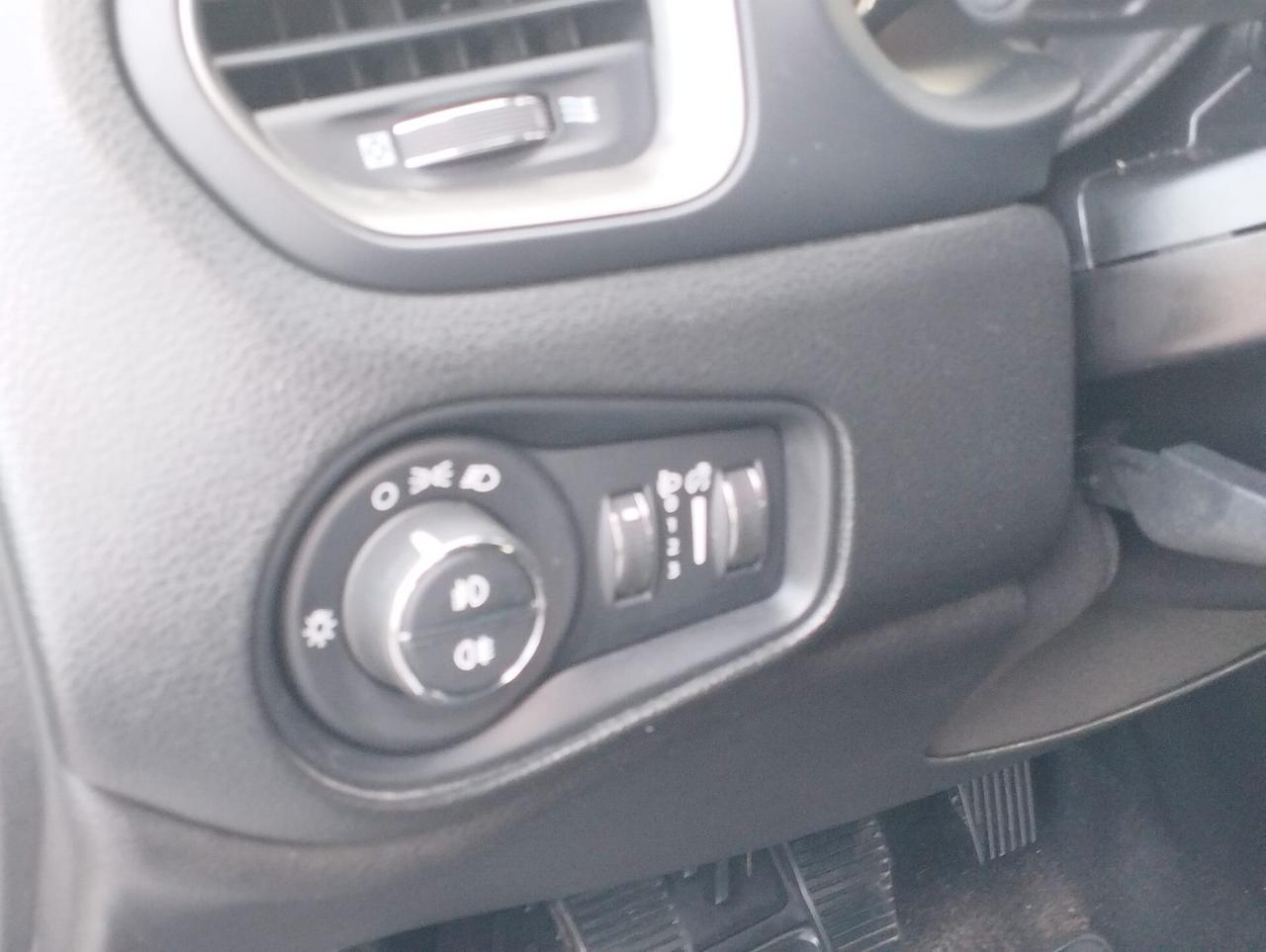 Jeep Renegade 1.0 t3 Limited 2wd ideale x neopatentati