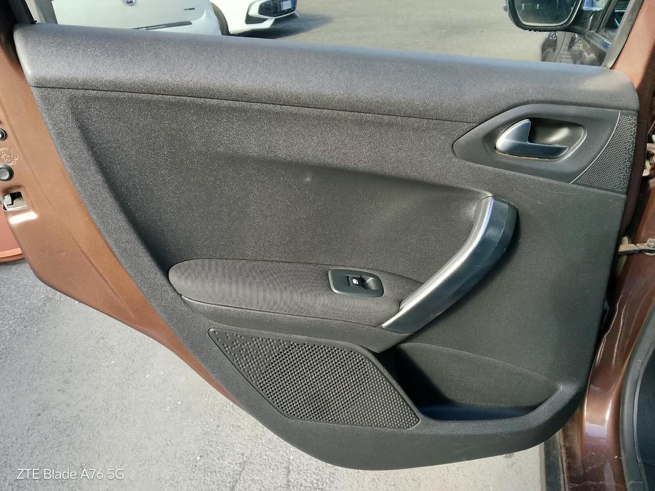 Peugeot 2008 1.6 DIESEL 92CV 2014 AUTOMATICA