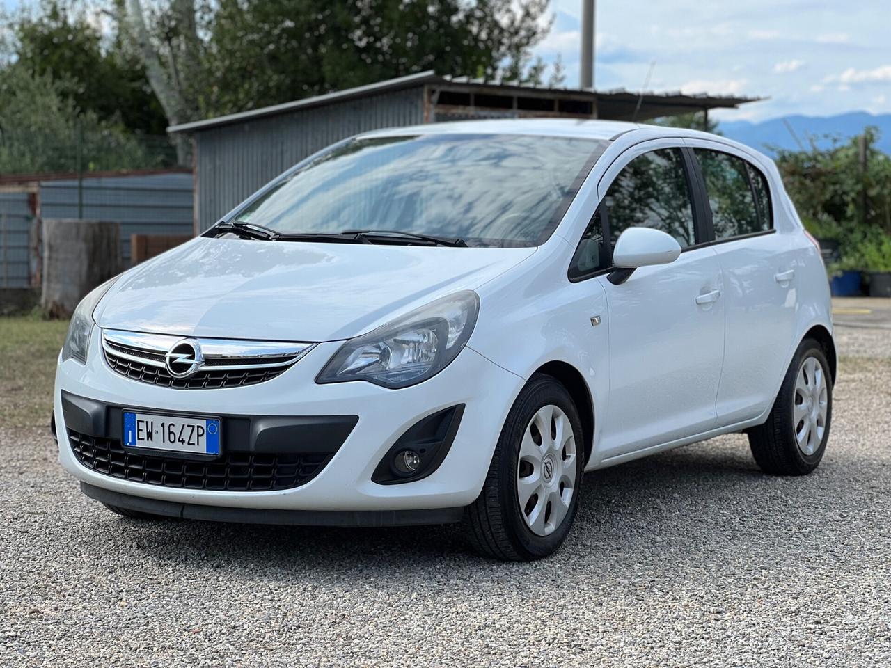 Opel Corsa 1.2 5 porte Sport