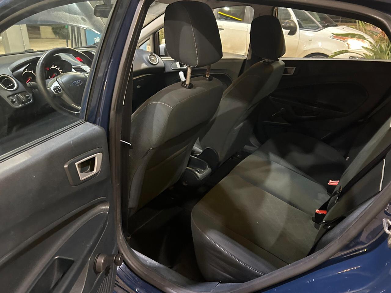 Ford Fiesta 1.4 TDCi 70CV 5 porte Titanium