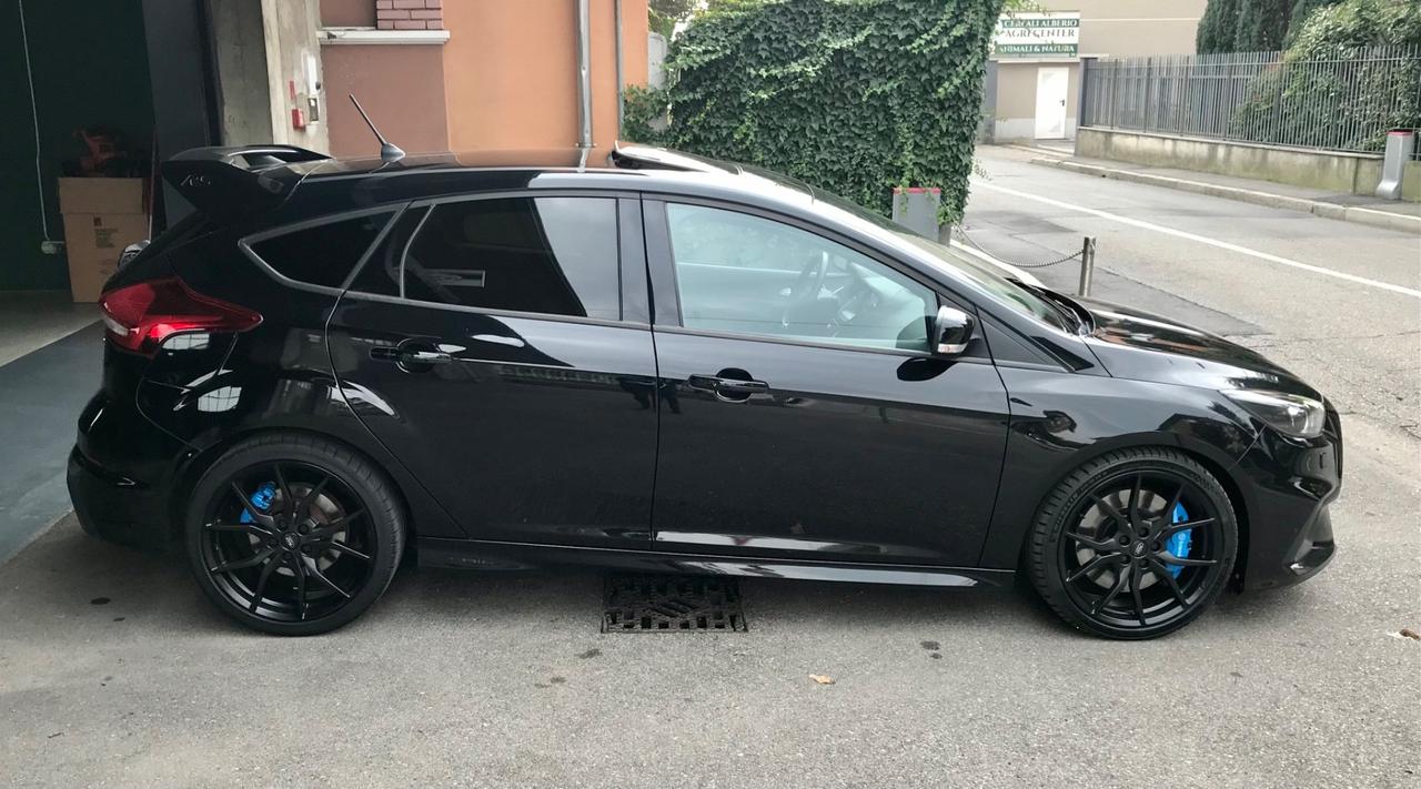 Ford Focus 2.3 350 CV AWD RS Track Edition