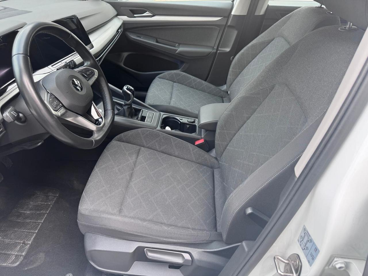 Volkswagen Golf 1.0 TSI EVO Life*EURO6*NEOPATENTATI