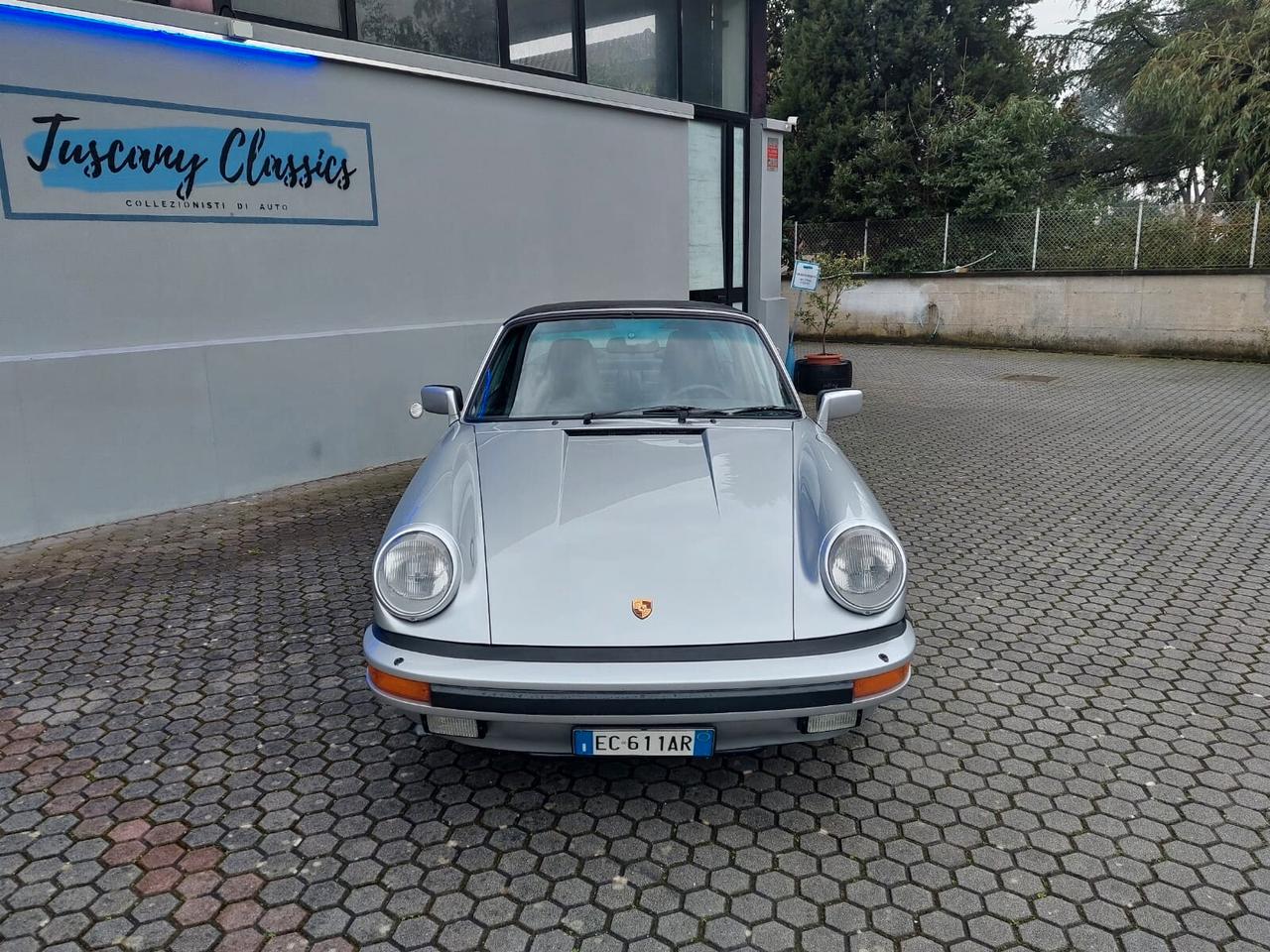 Porsche 911 Carrera 3.2 Targa