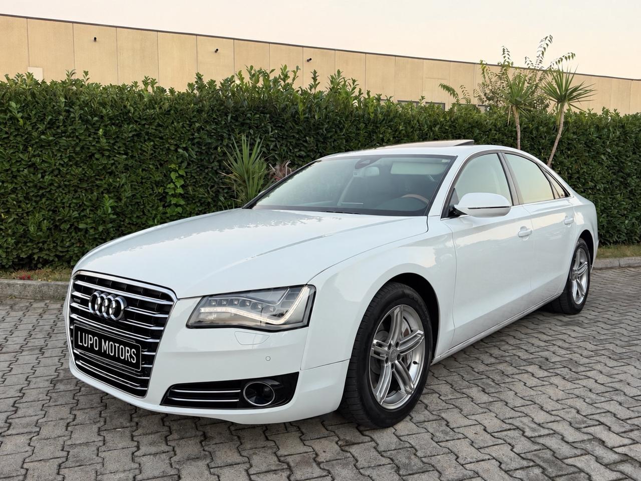 AUDI A8 4.2 V8 TDI QUATTRO TIPTRONIC – 351 CV