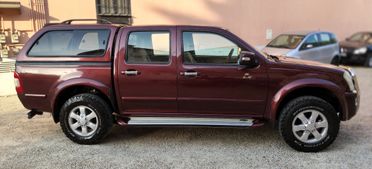 Isuzu D-Max 3.0 TD 4WD Aut e Gancio PICK UP
