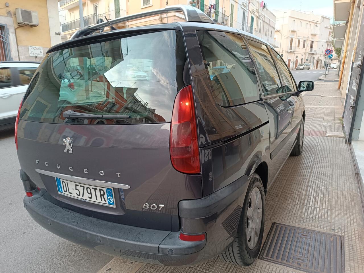 Peugeot 807 2.0 HDi 136 CV autocarro 5 POSTI full