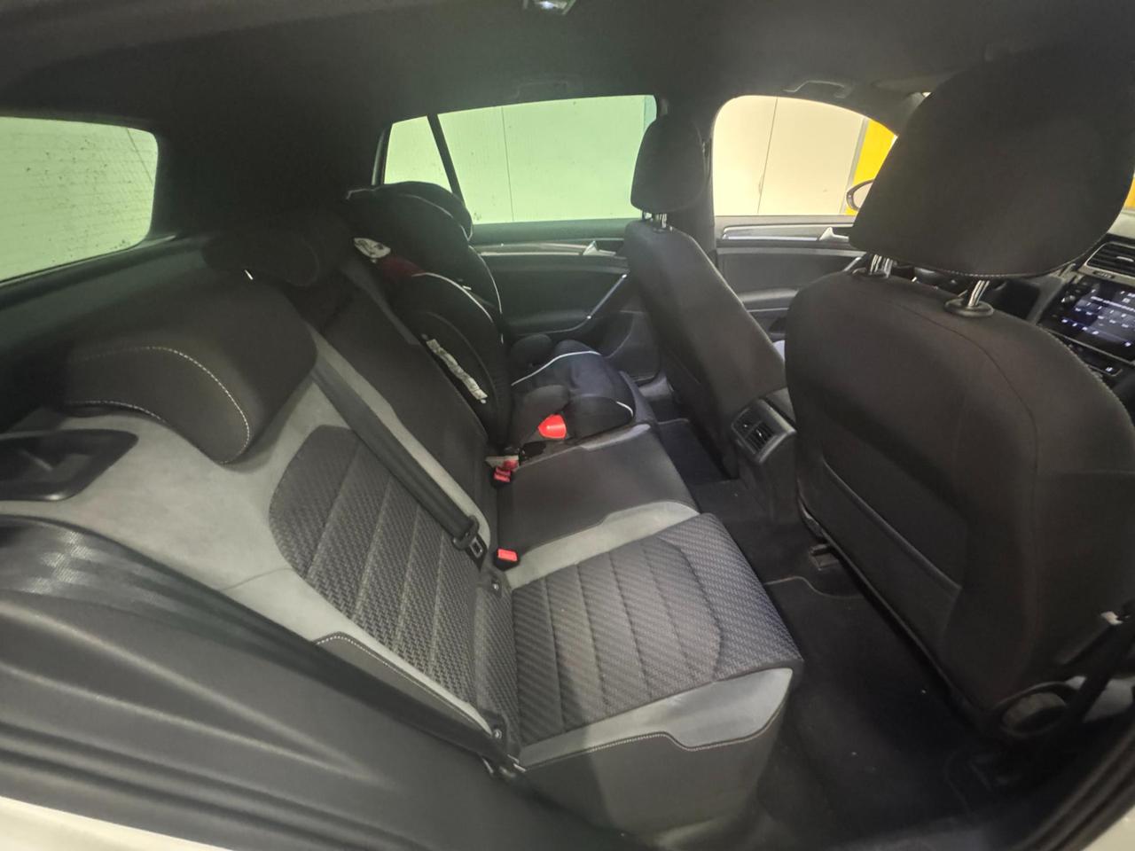 Volkswagen Golf 5 Porte Golf 5p 1.0 tsi Sport 115cv R LINE