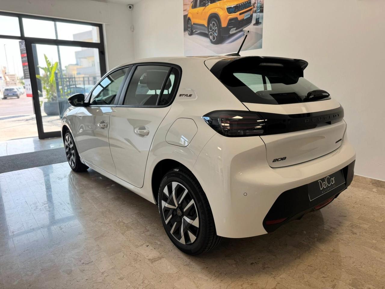 Peugeot 208 Hybrid 110 e-DCS6 Style