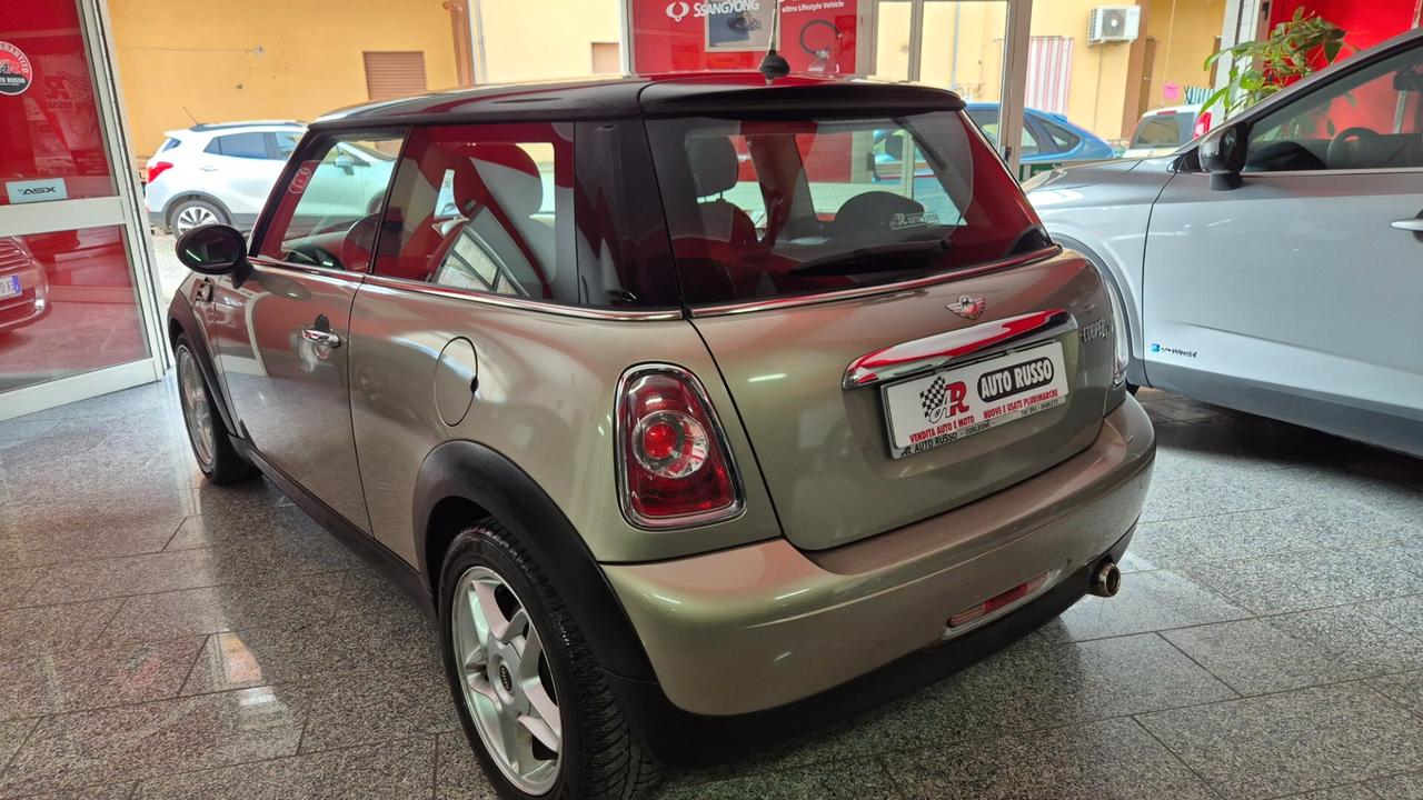 Mini 1.6 16V Cooper D