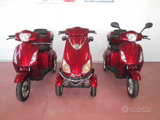 DELTA4 Scooter Elettrico per anziani/disabili