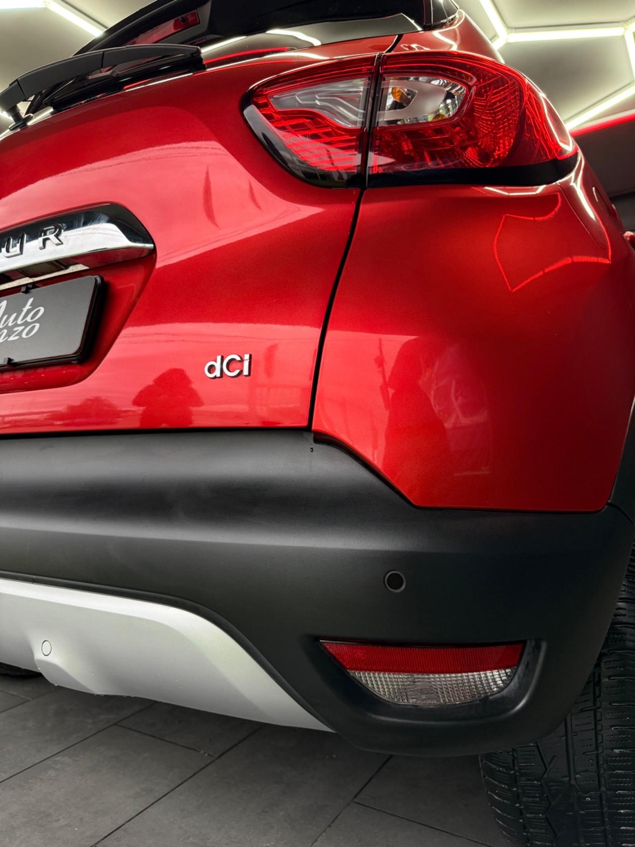 Renault Captur dCi 90 CV EDC Project Runway 2015