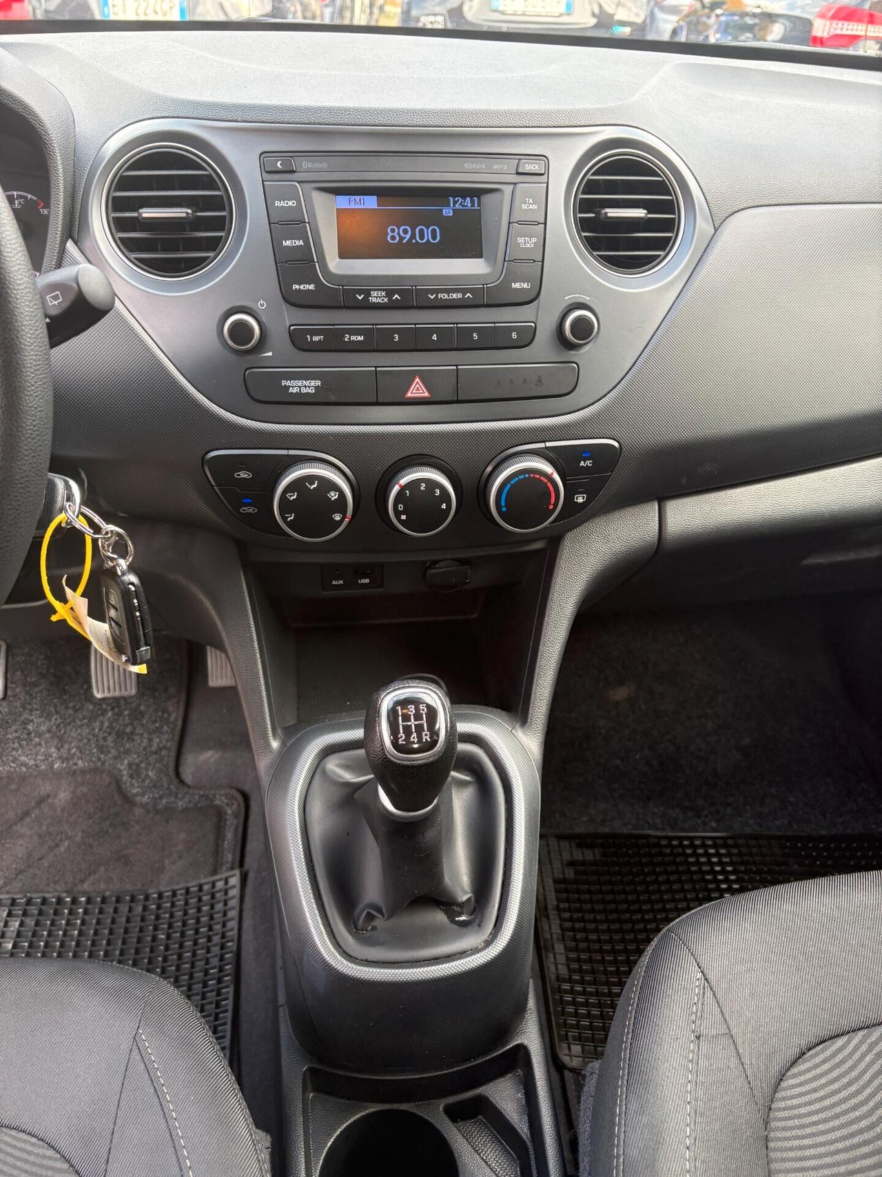 Hyundai i10 1.0 Benz -Unico prop. - Come Nuova!