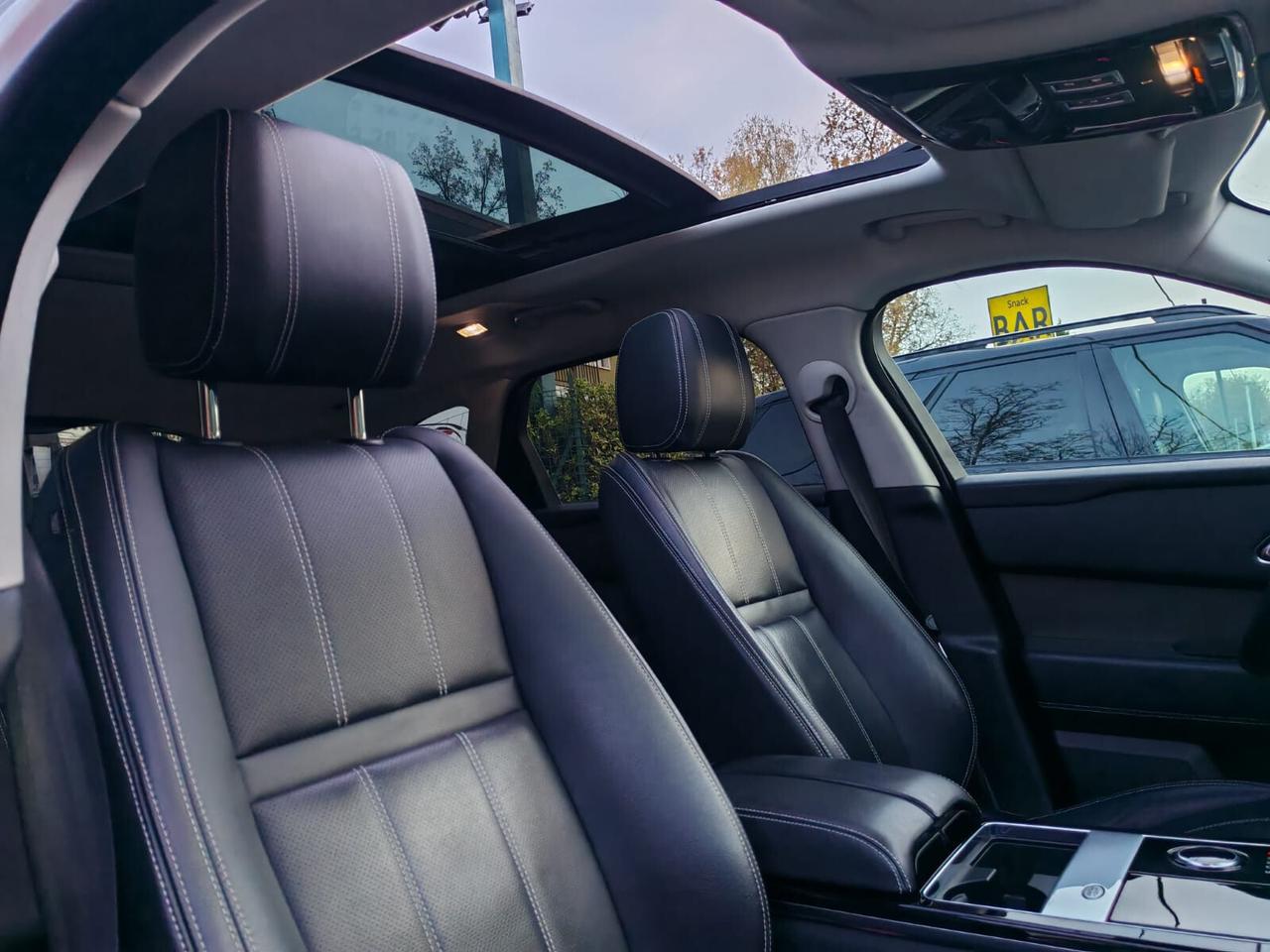 Land Rover Range Velar 2.0D I4 180 CV SE