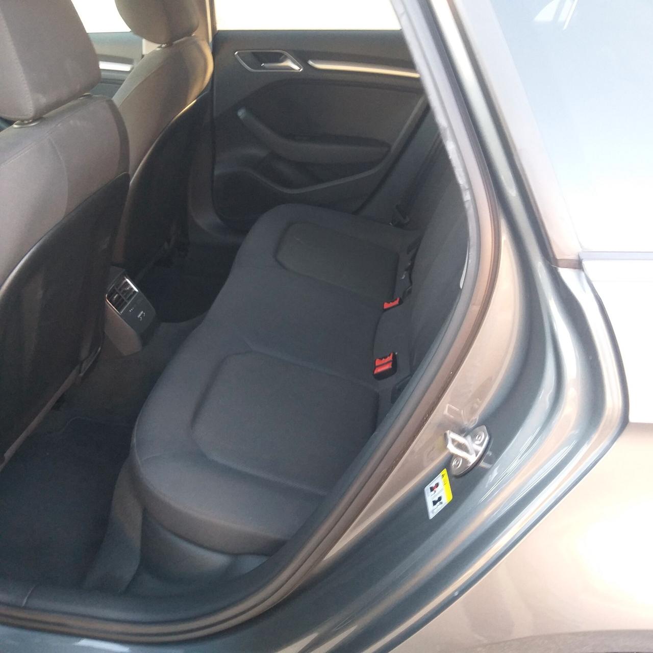 Audi A3 SPB 35 TDI S tronic Business