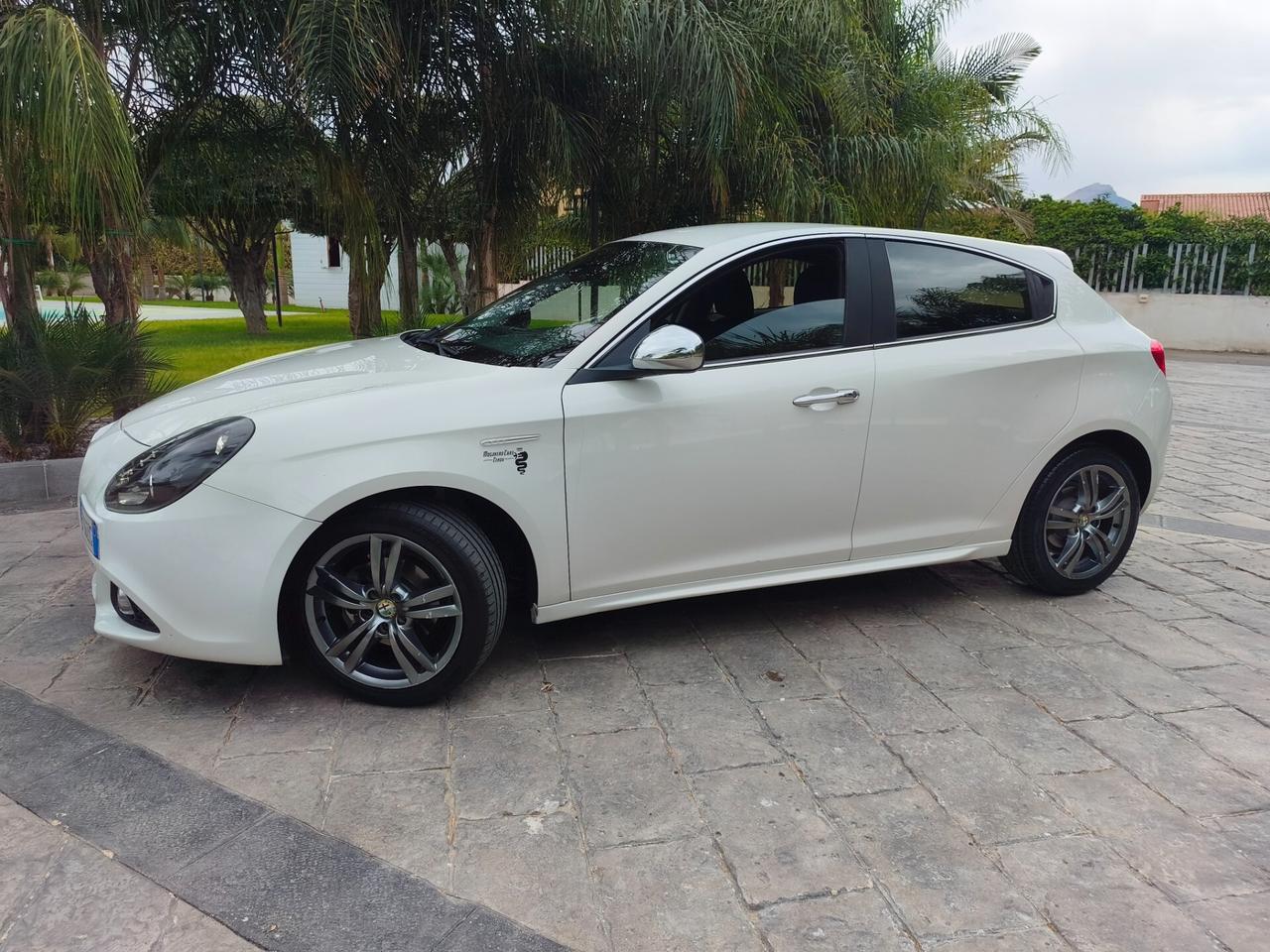 Alfa Romeo Giulietta 1.6 JTDm-2 105 CV Business