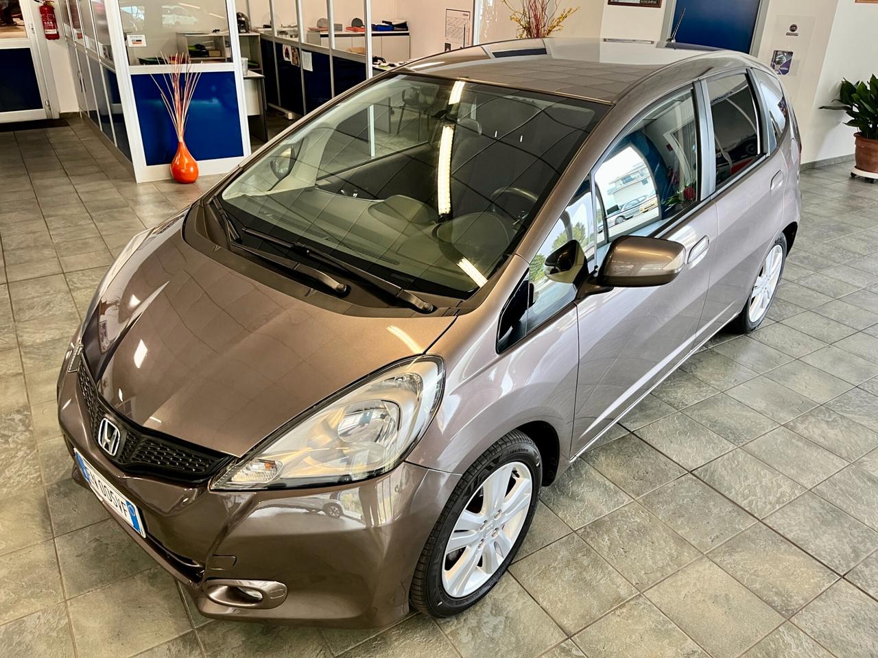 Honda Jazz 1.4 i-VTEC Elegance-NEOPATENTATI-