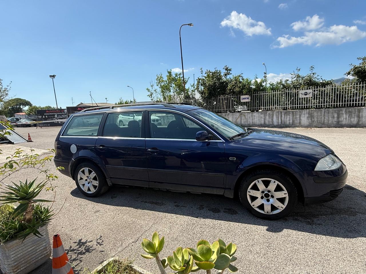 Volkswagen Passat 1.9 TDI/130 CV cat Var. T.line