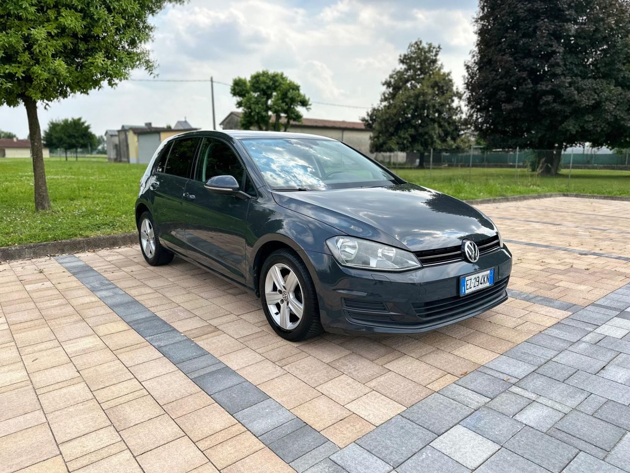 Volkswagen Golf Business 1.6 TDI 5p. Comfortline BlueMotion Technology NEOPATENTATI