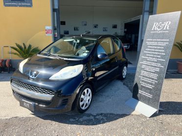 PEUGEOT 107: scheda tecnica, prezzo, allestimenti 