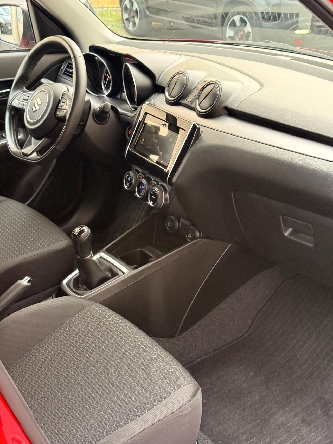 Suzuki Swift 1.2 Hybrid 4WD AllGrip Top