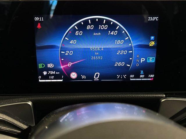 MERCEDES-BENZ GLB 180 d Automatic Progressive Advanced