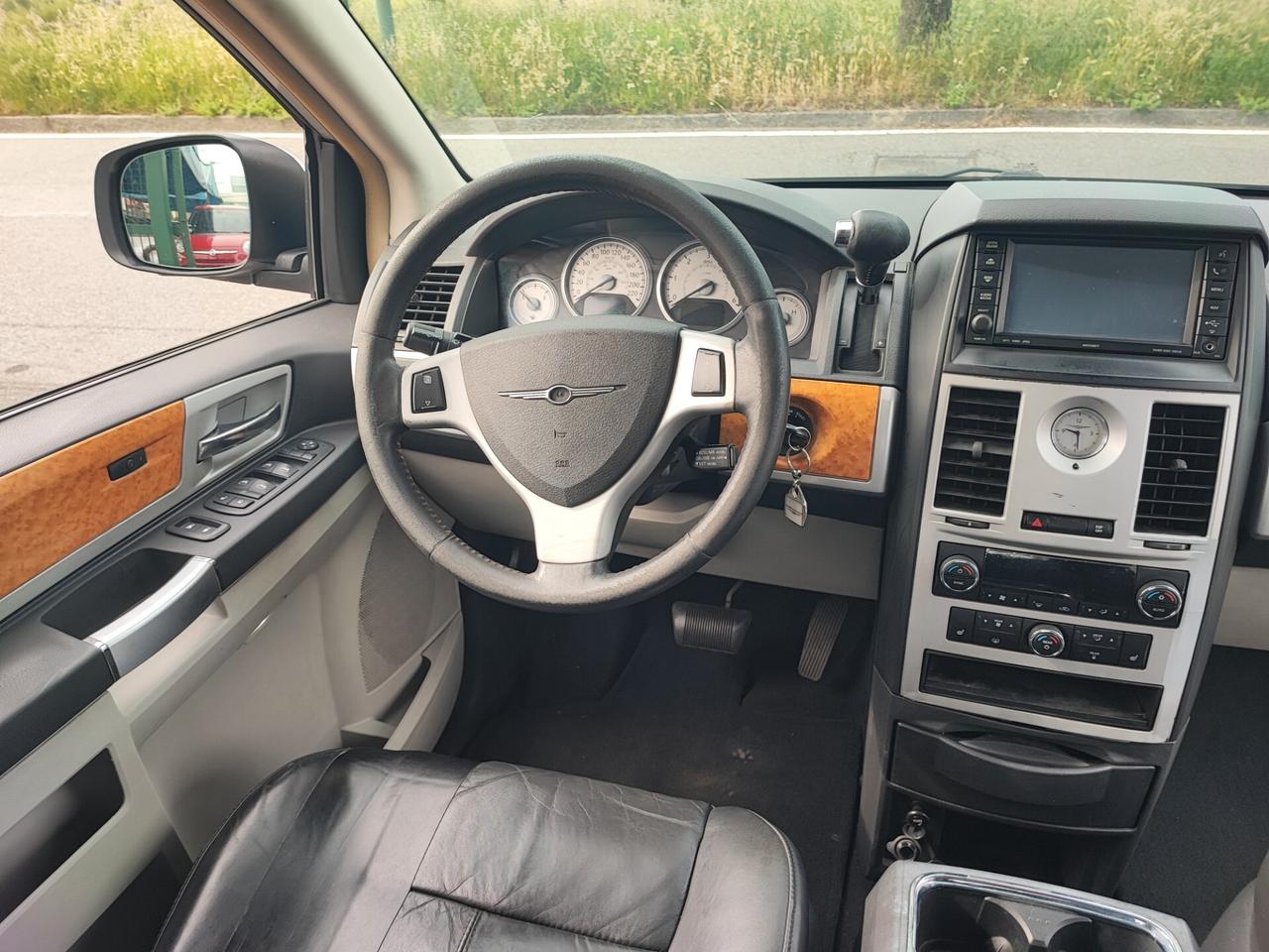 Chrysler Voyager Grand 2.8 CRD DPF Limited