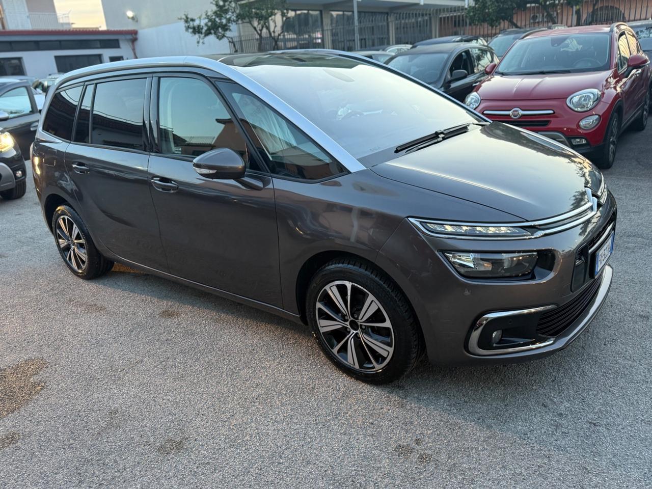 Citroen Grand C4 Picasso BlueHDi 120 S&S Shine 7P