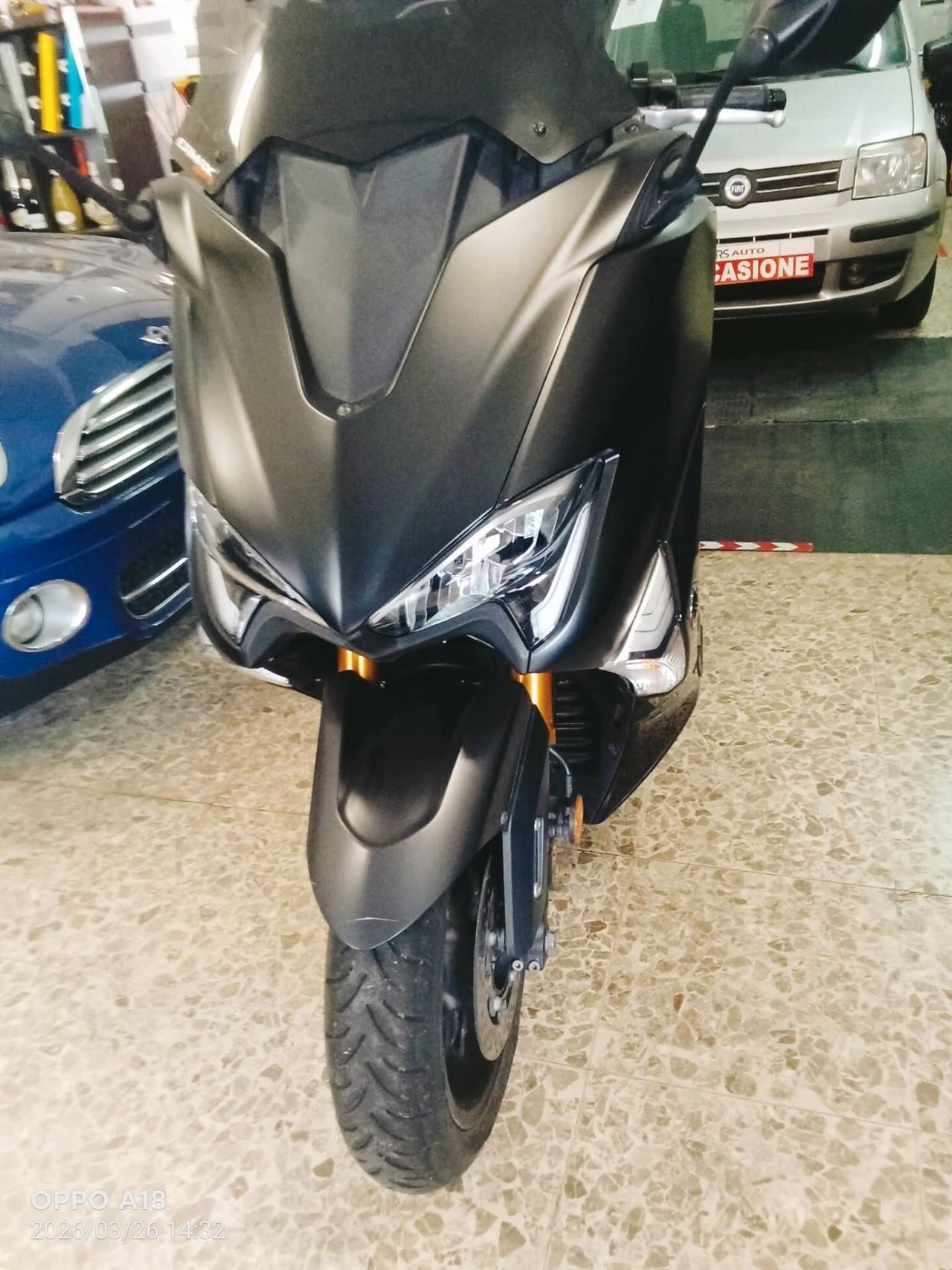 Yamaha T Max 530