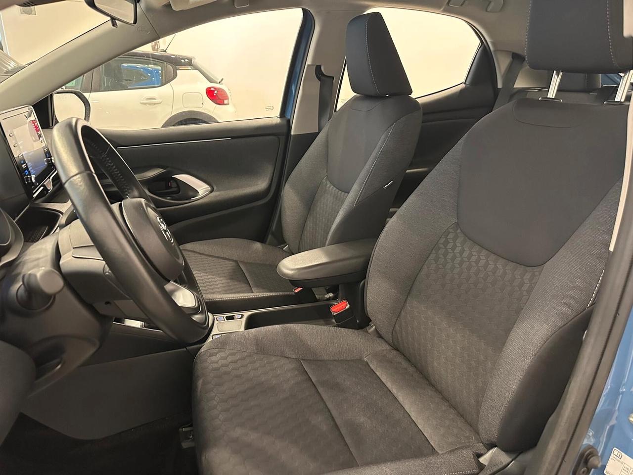 Toyota Yaris 1.5 Hybrid 5 porte Trend - NO VINCOLO FINANZ