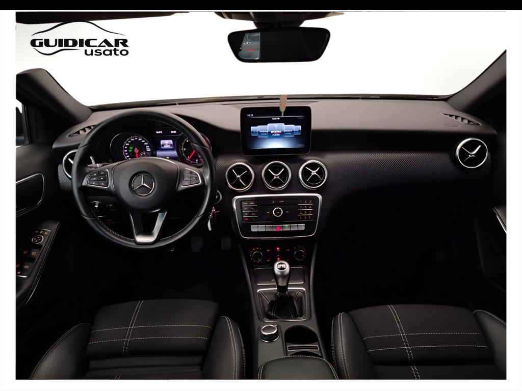 Mercedes-Benz Classe A - W176 - A 180 d Sport my16