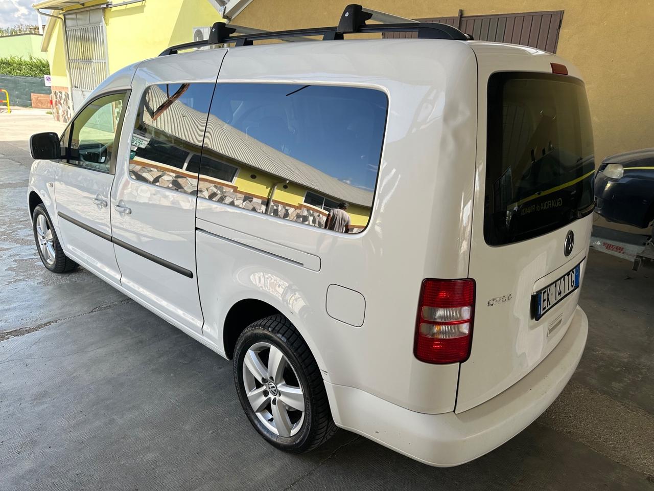 Volkswagen Caddy Maxi 2.0 Ecofuel 7p. Highline