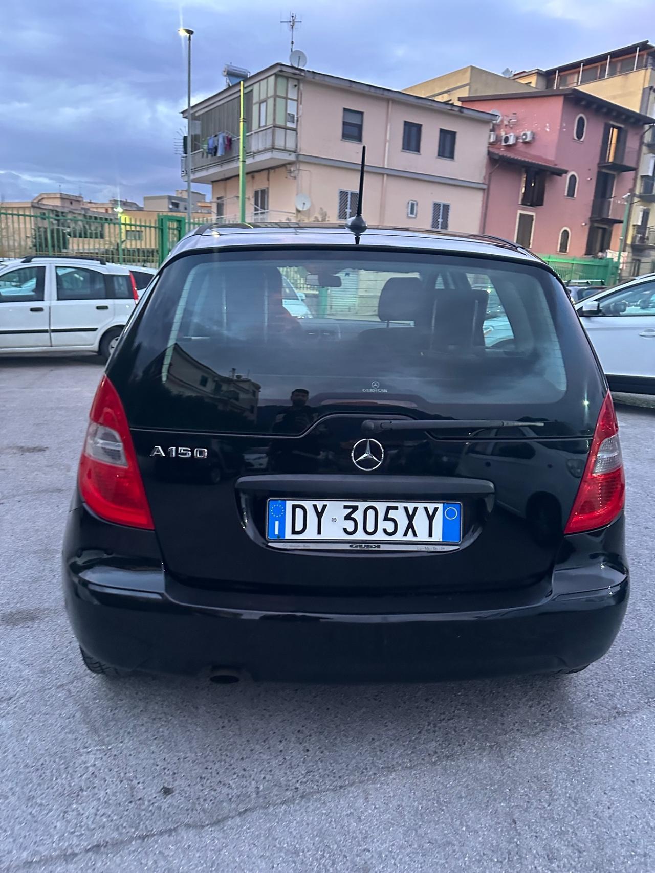 Mercedes-benz A 150 BlueEFFICIENCY Avantgarde