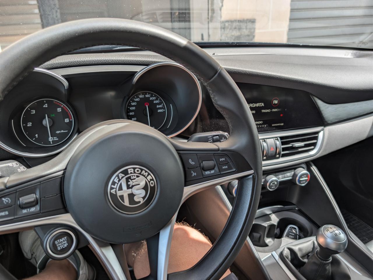 Alfa Romeo Giulia 2.2 Turbodiesel 180 CV Super MT6