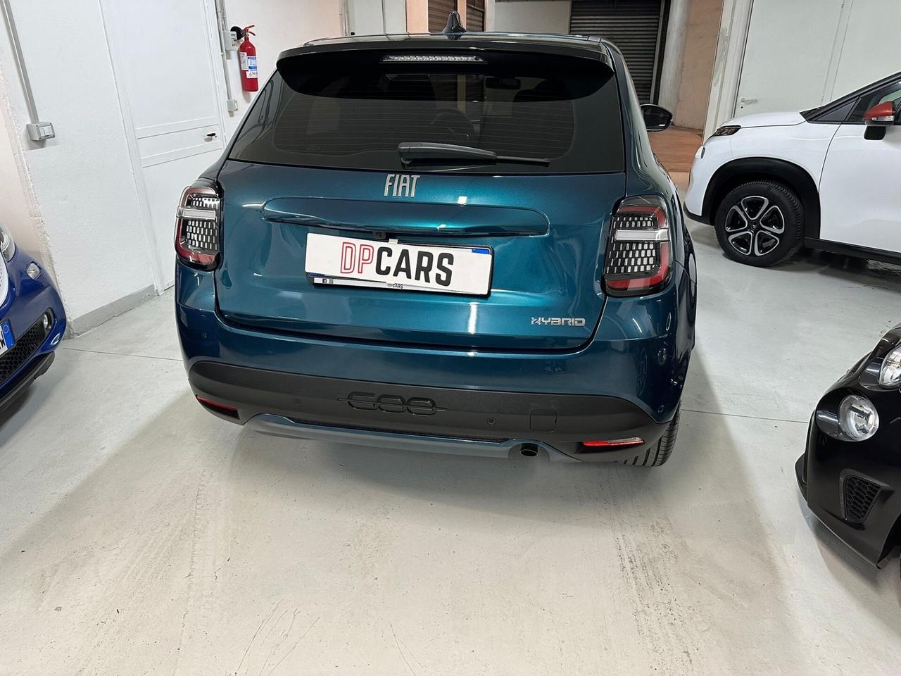 Fiat 600 Hybrid 110 CV DCT MHEV Business
