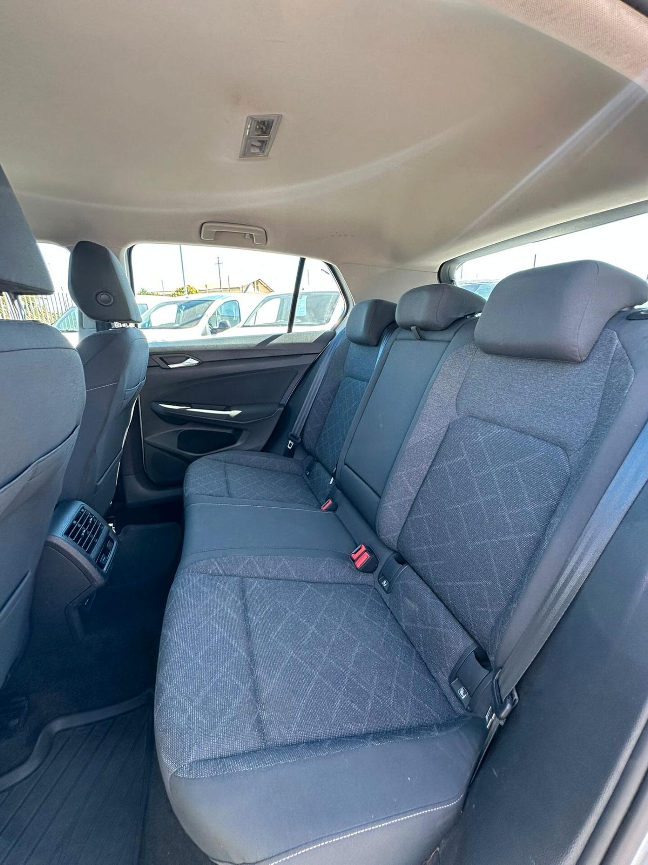 Volkswagen Golf 2.0 TDI 115 CV SCR Life