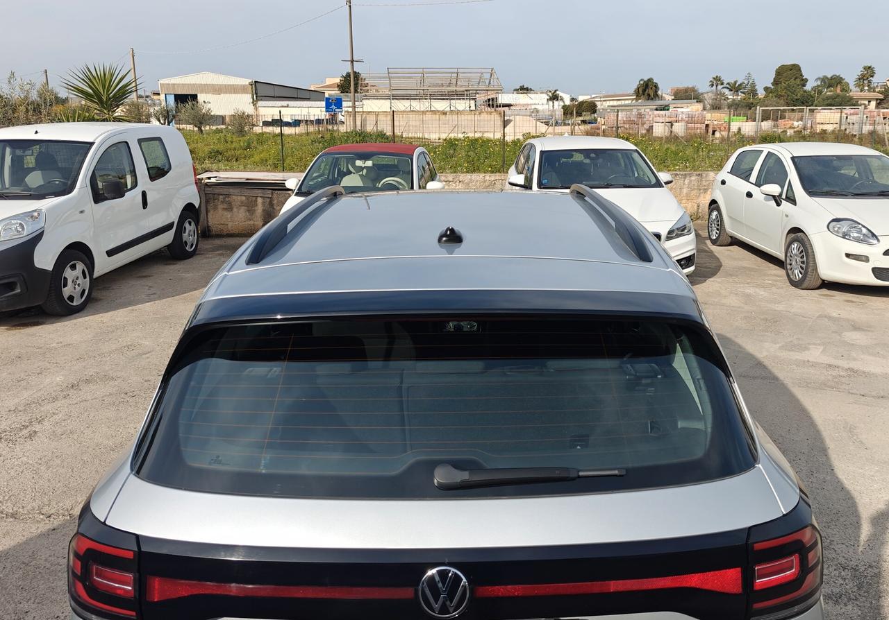 Volkswagen T-Cross 1.0 TSI 110 CV Advanced