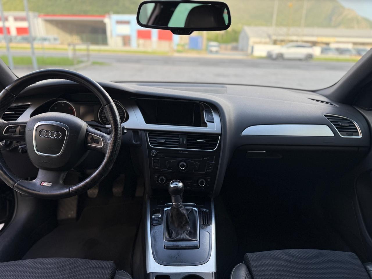 Audi A4 Avant 2.0 TDI 143CV