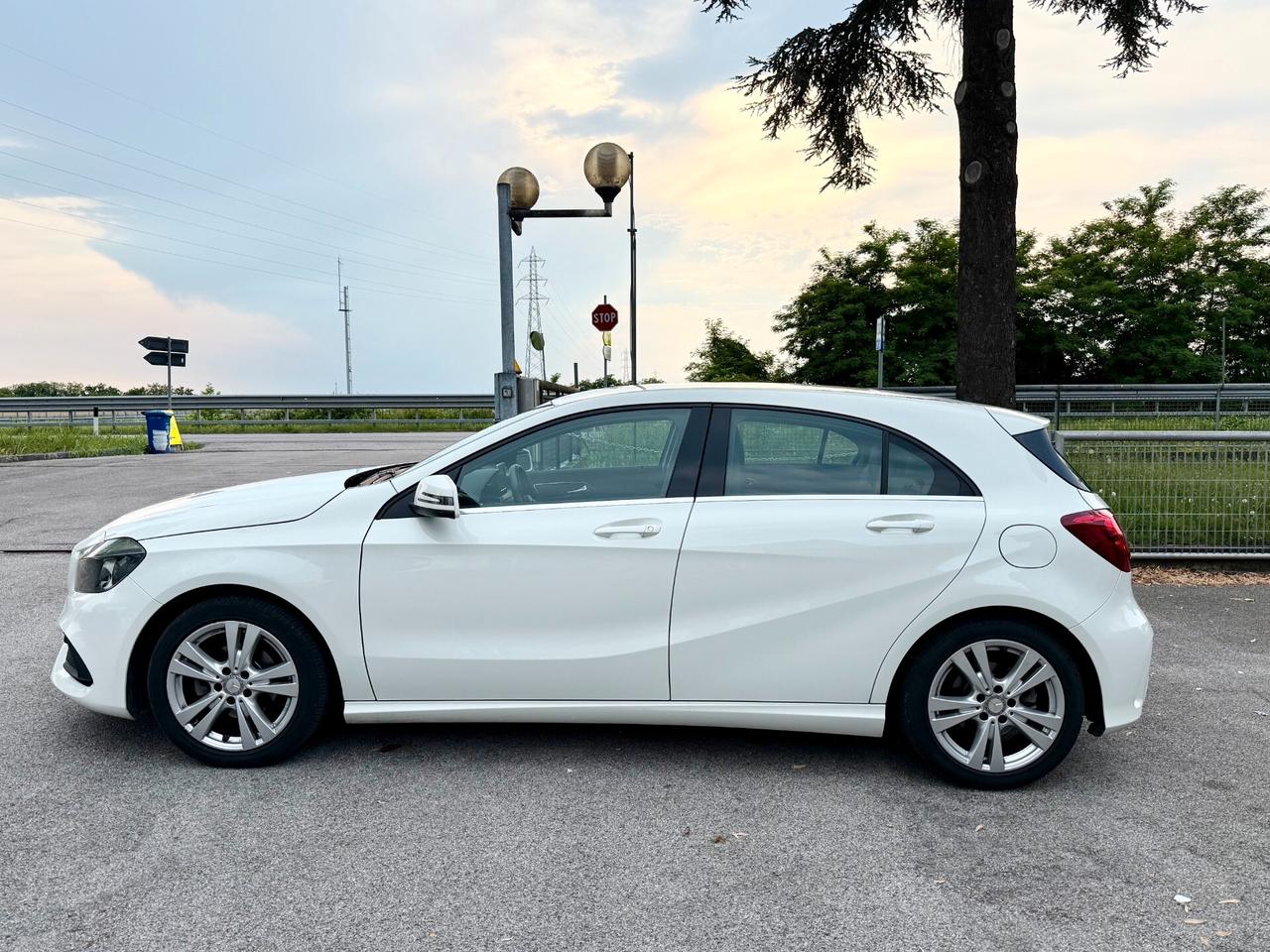 Mercedes-benz A 180 d Automatic Sport 109cv