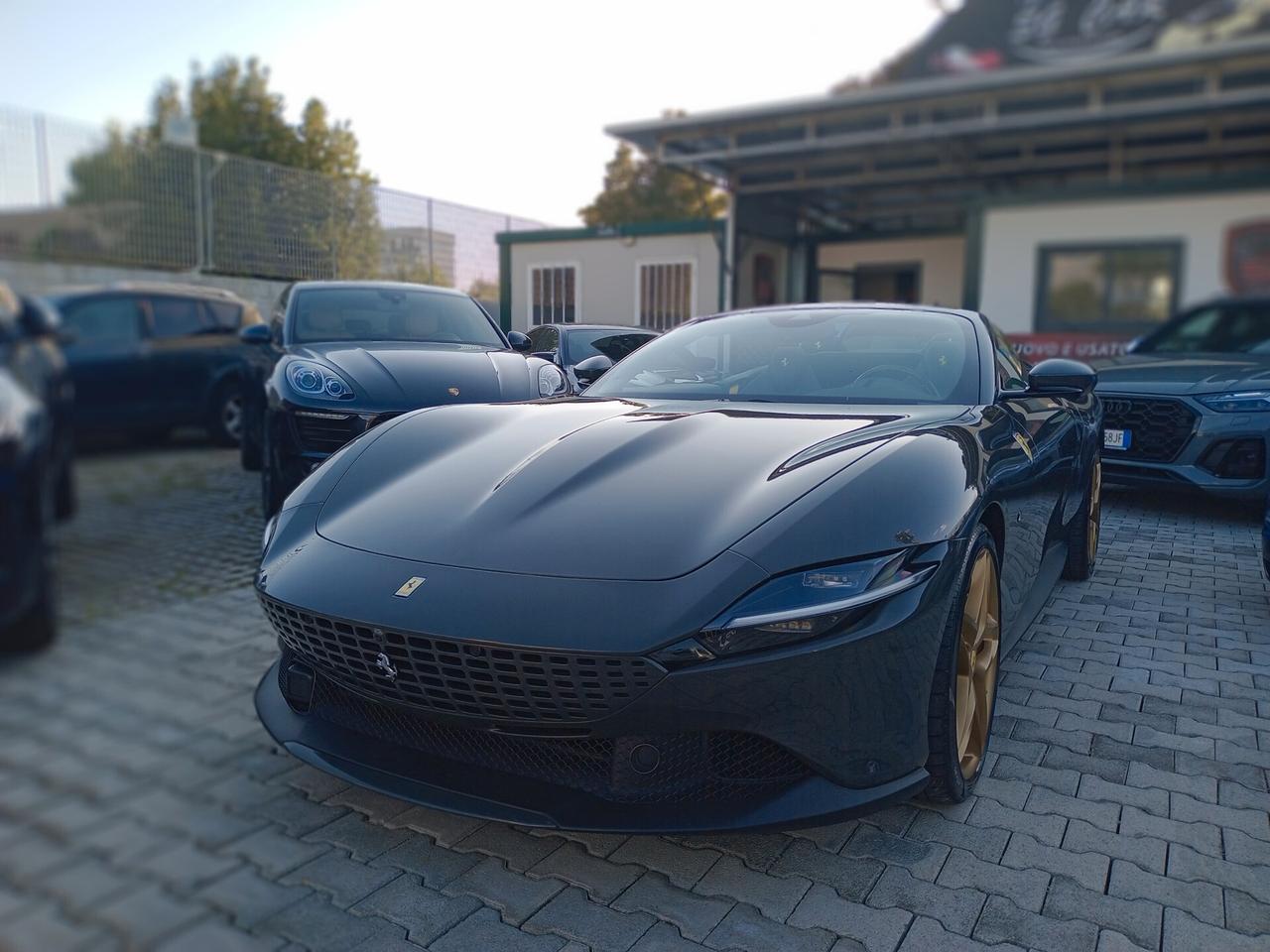 Ferrari Roma Spider VALUTIAMO PERMUTE