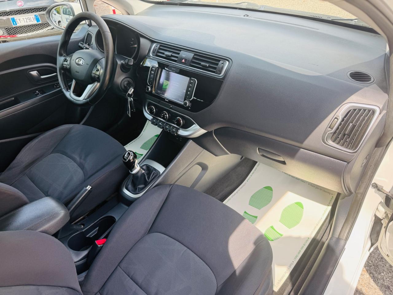 Kia Rio 1.1 CRDi 5p. Cool