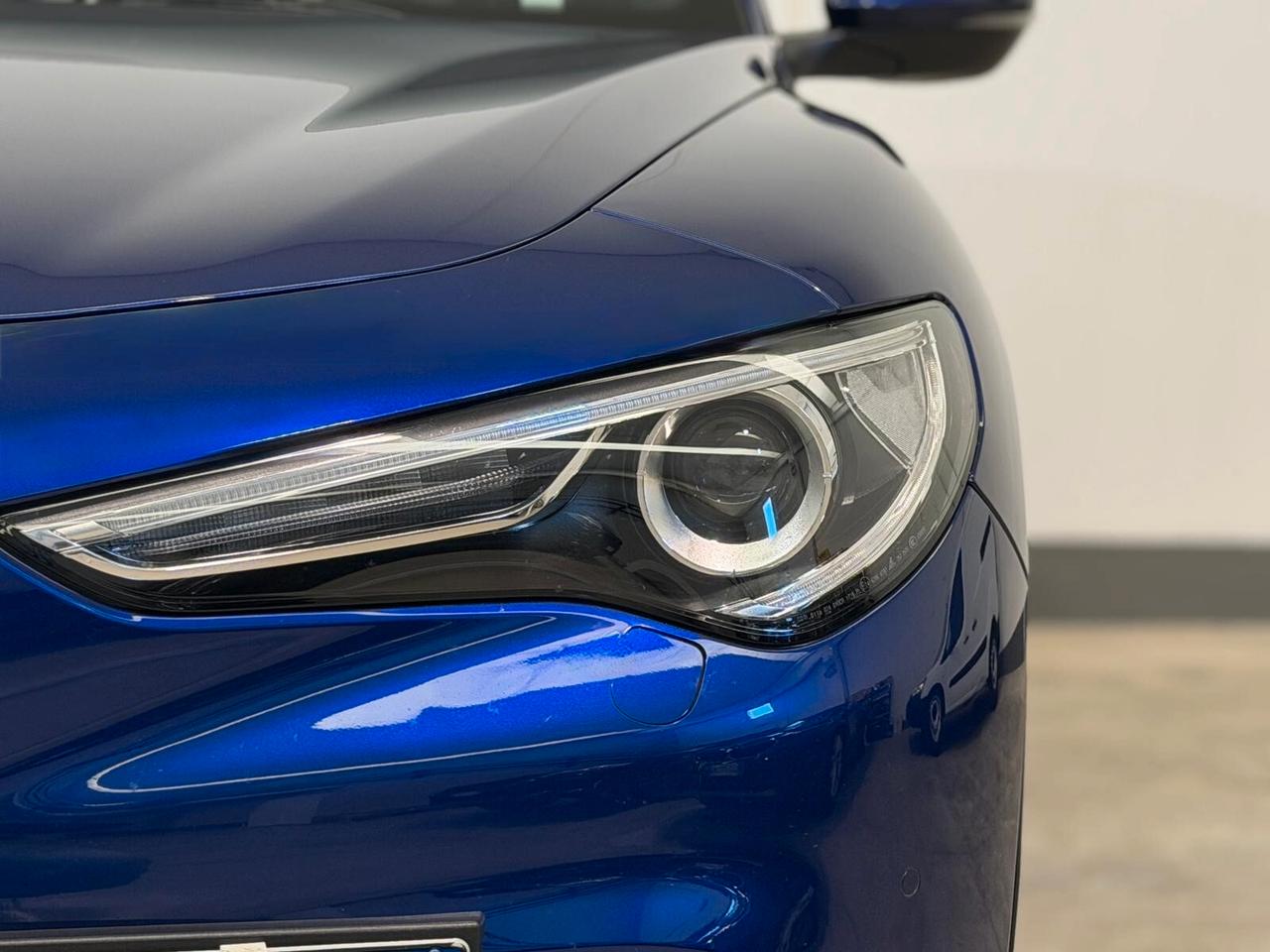 Alfa Romeo Stelvio 2.2 Turbodiesel 160 CV AT8 RWD Super Business