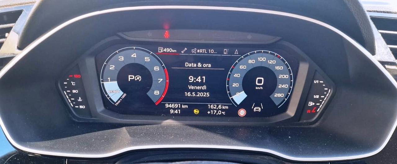 Audi Q3 40 TDI quattro S tronic Business Advanced