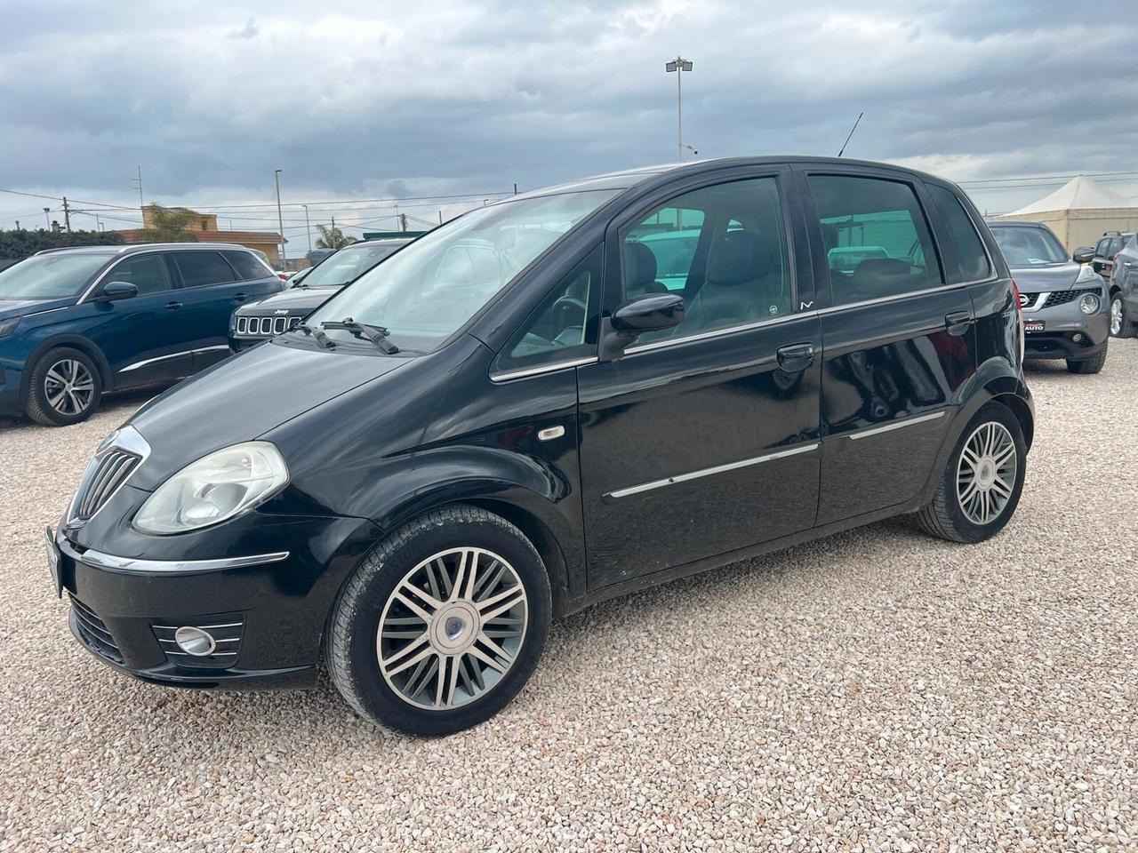 Lancia Musa 1.4 GPL Platino tetto apribile