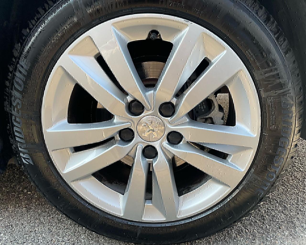 PEUGEOT 308 1.5 BLUE HDi 100 S&S SW